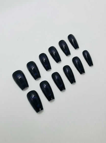 Bordeaux Bloom  Press-On Nails With Application Kit
