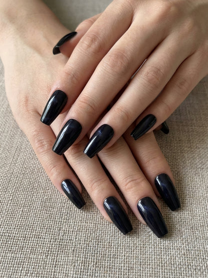 Bordeaux Bloom  Press-On Nails With Application Kit