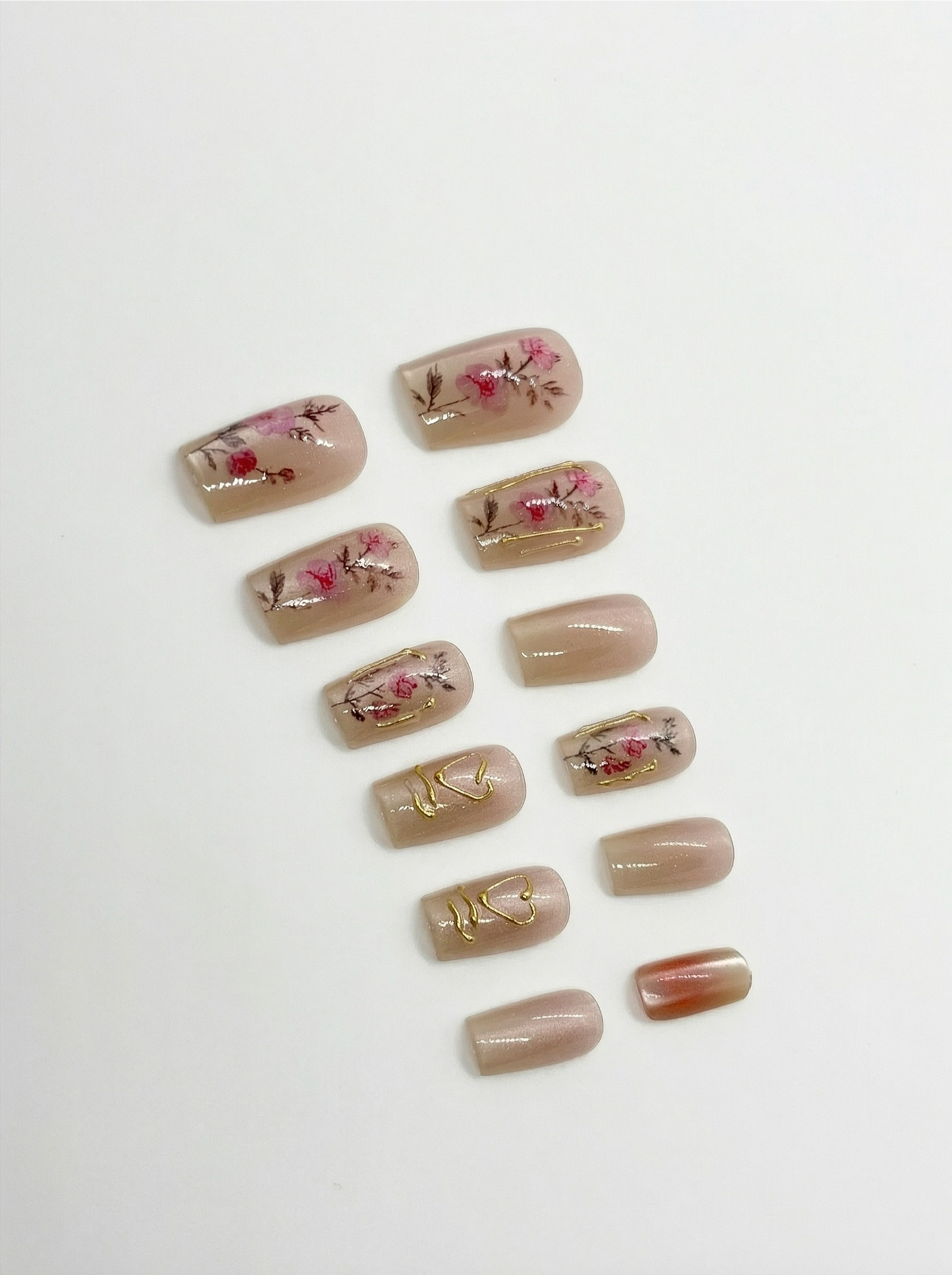 Meadow Muse Press-On Nails With Application Kit